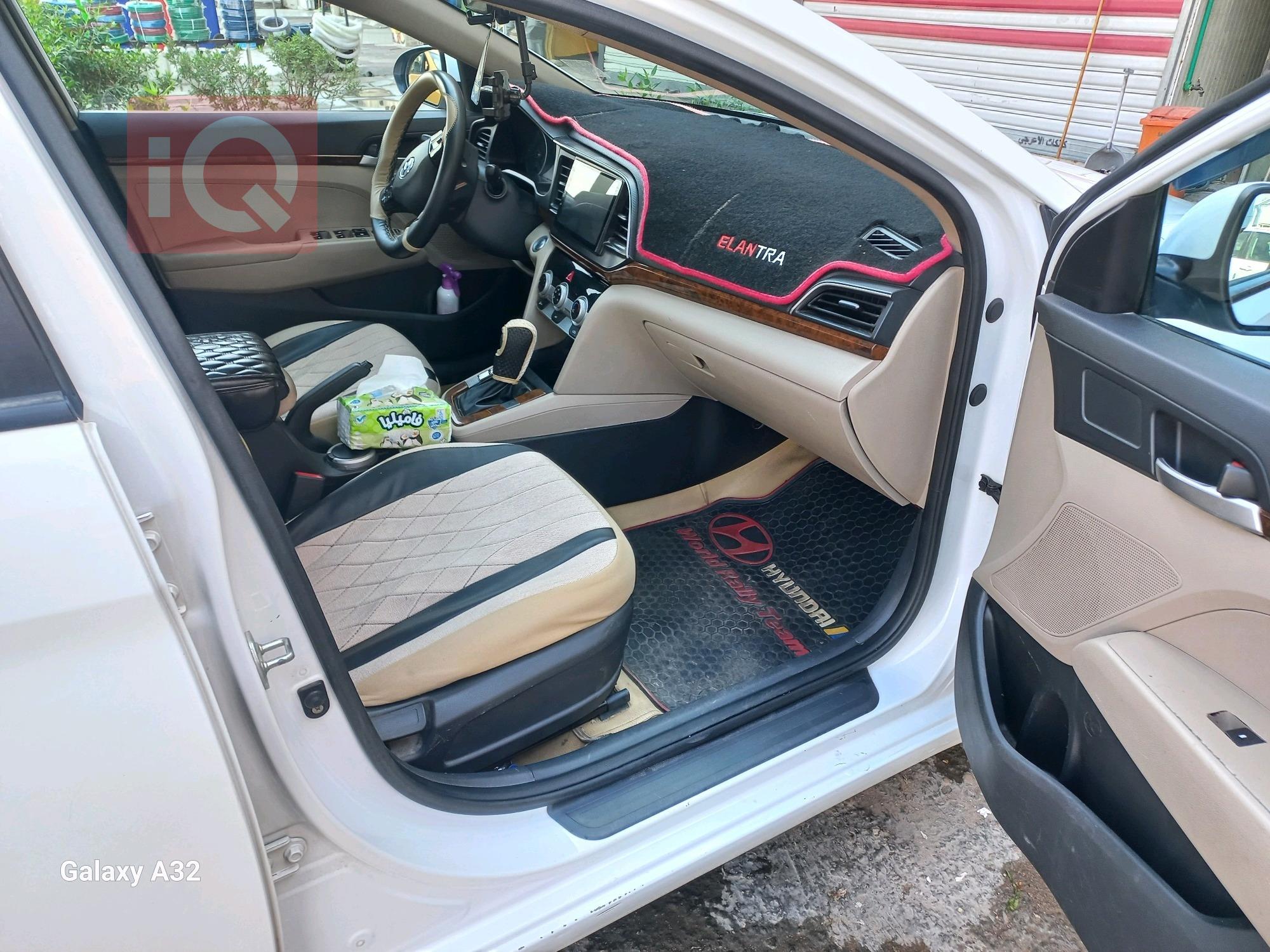 هيونداي النترا